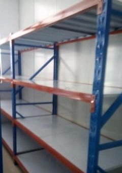 上海倉儲貨架選購指南 高效庫房管理，層載200公斤工廠貨架推薦